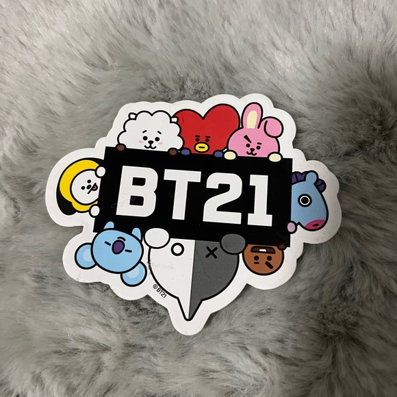 BT21 Sticker - Picture 1 of 2